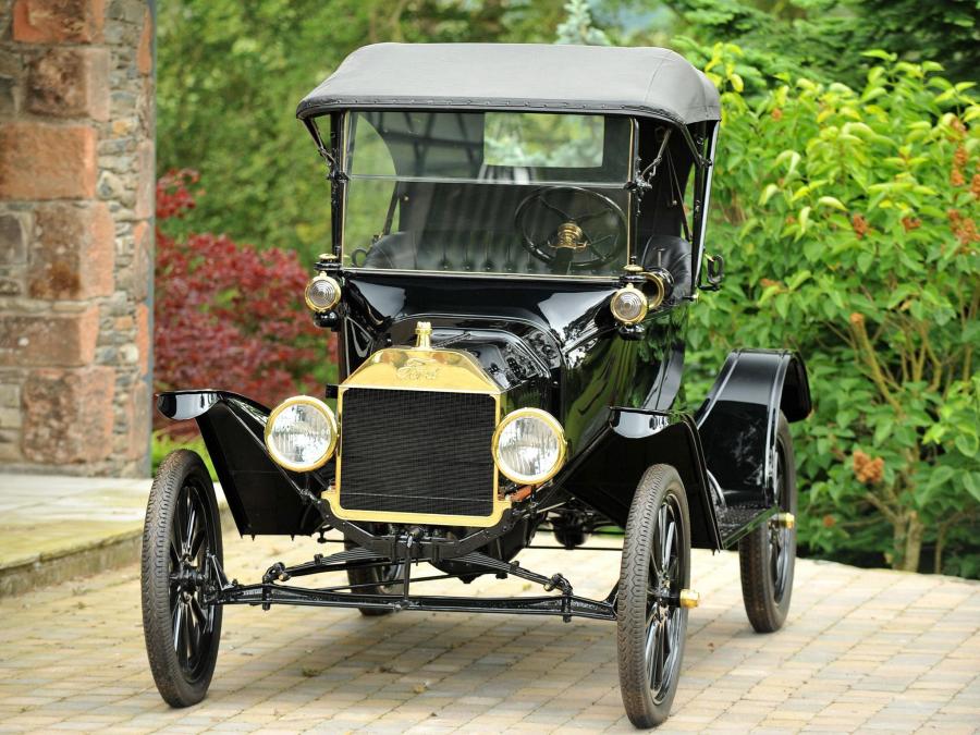  Ford Model T Roadster 1915 года  (фото 6 из 7)